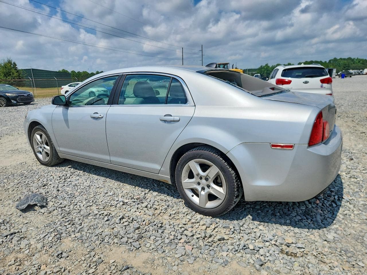 2012 Chevrolet Malibu Ls - foto 2