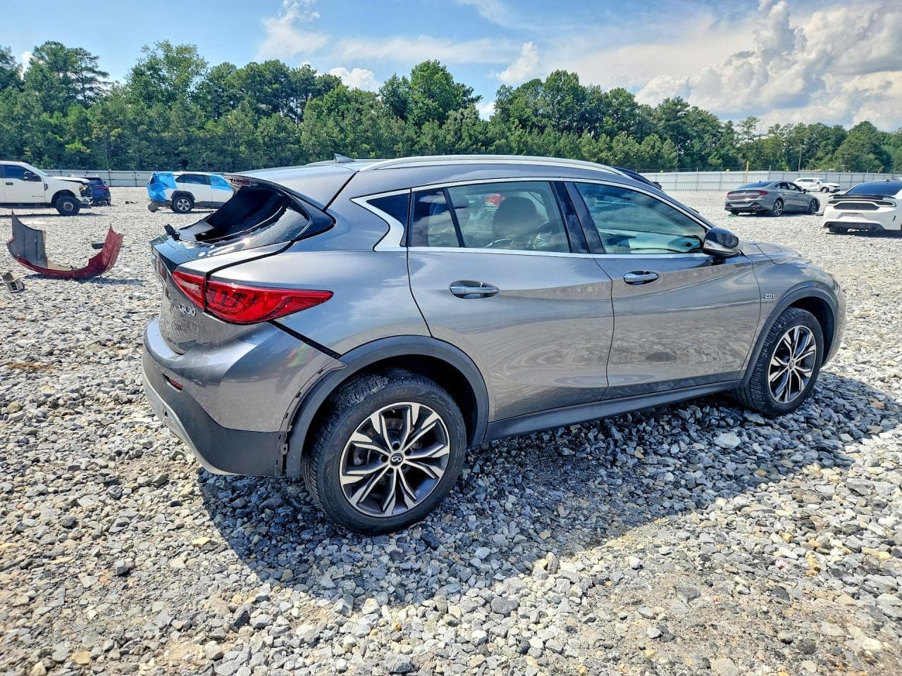 2017 Infiniti Qx30 Luxury - foto 3
