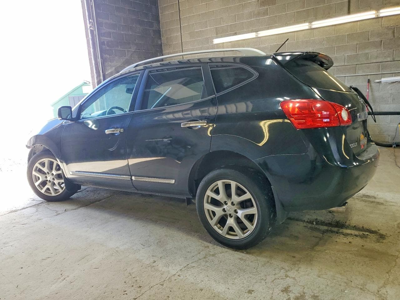 2012 Nissan Rogue S - foto 2