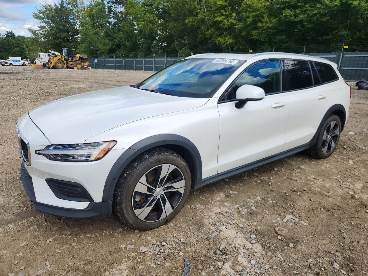 2020 Volvo V60 Cross Country T5 Momentum