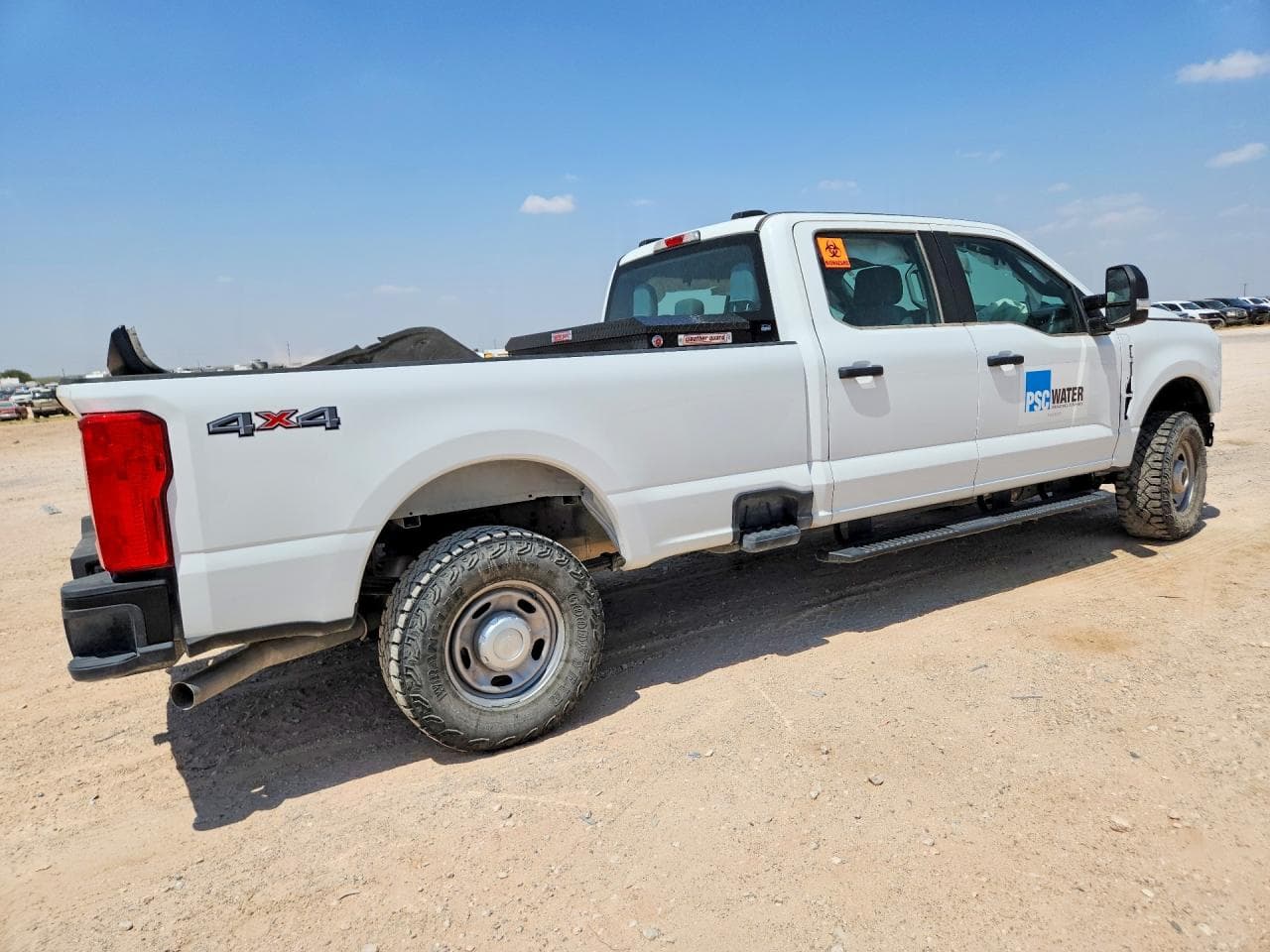 2025 Ford F250 Super Duty - foto 3