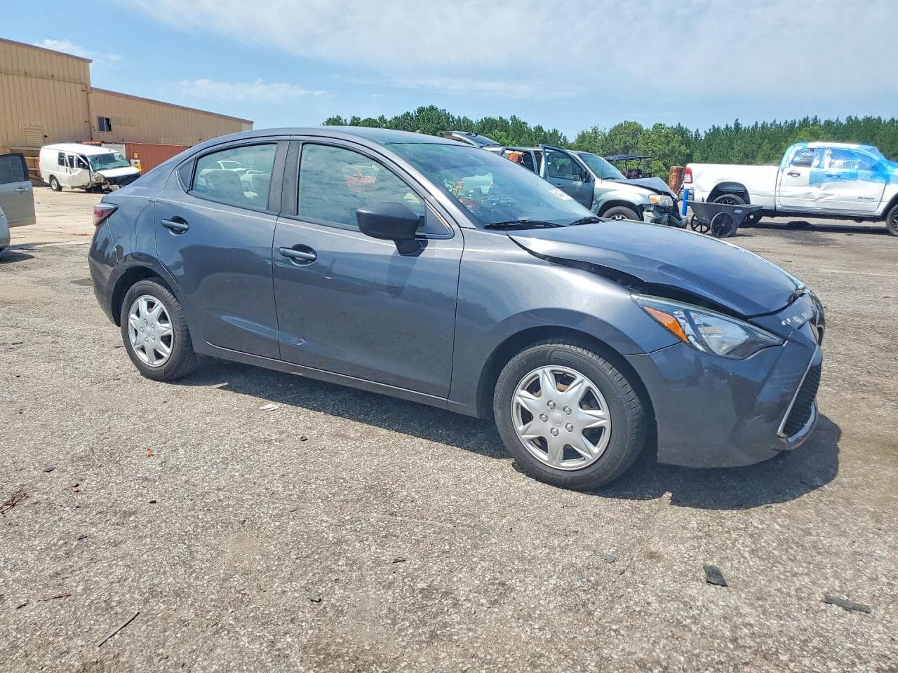 2019 Toyota Yaris L - foto 4