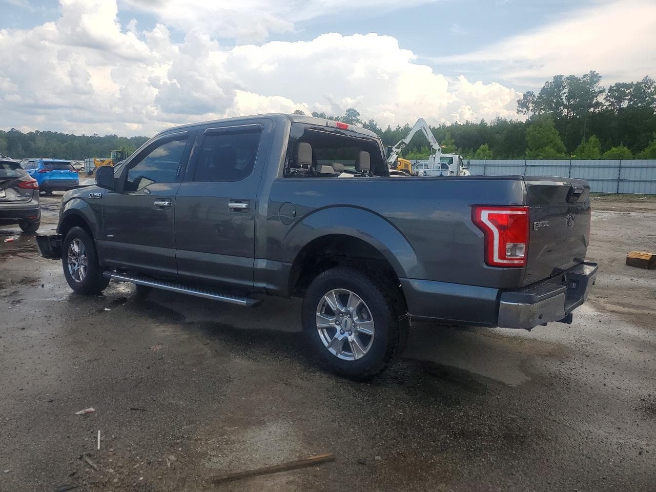 2015 Ford F150 Supercrew - foto 2
