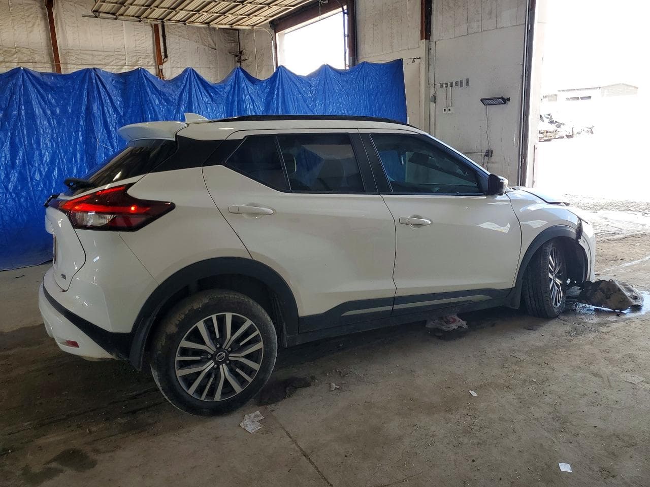 2021 Nissan Kicks Sr - foto 3