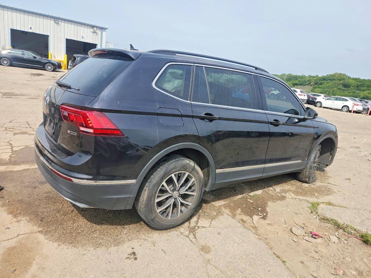 2020 Volkswagen Tiguan Se - foto 3