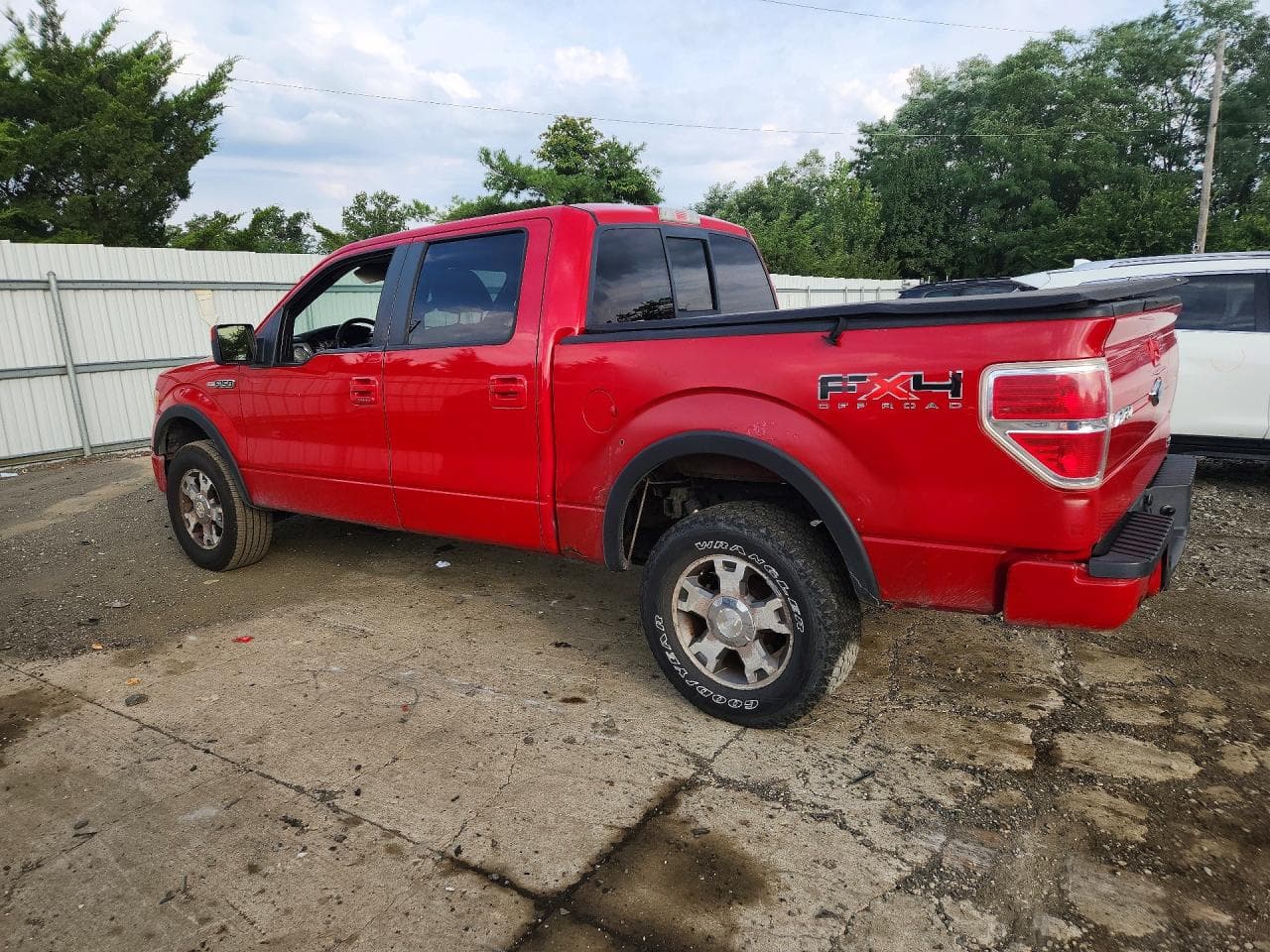 2010 Ford F150 Supercrew - foto 2
