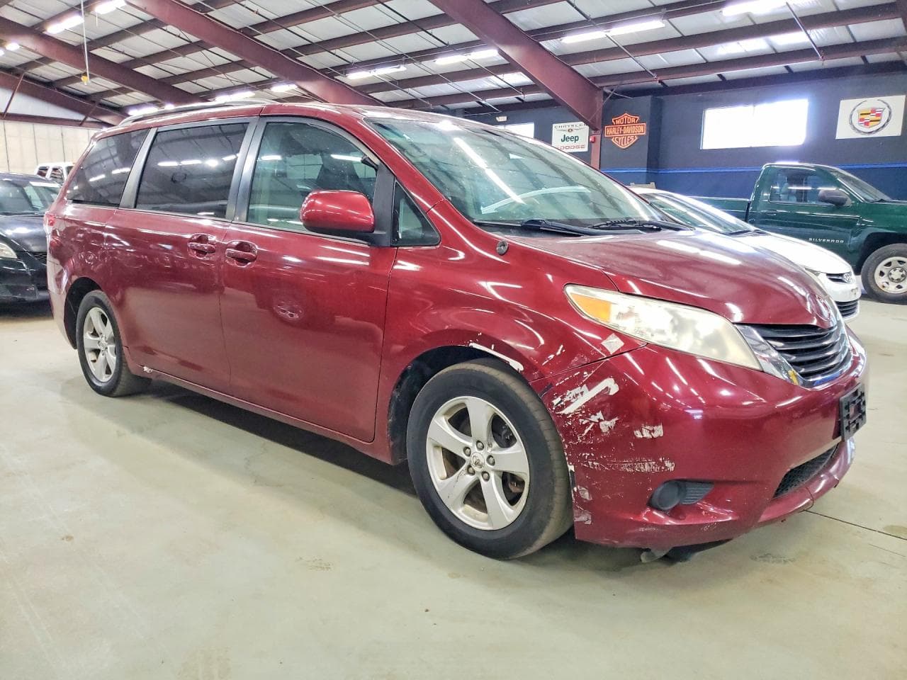 2011 Toyota Sienna Le - foto 4