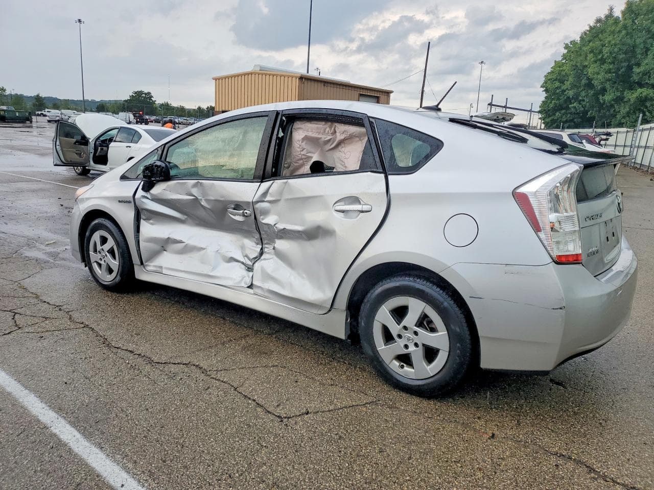2010 Toyota Prius - foto 2
