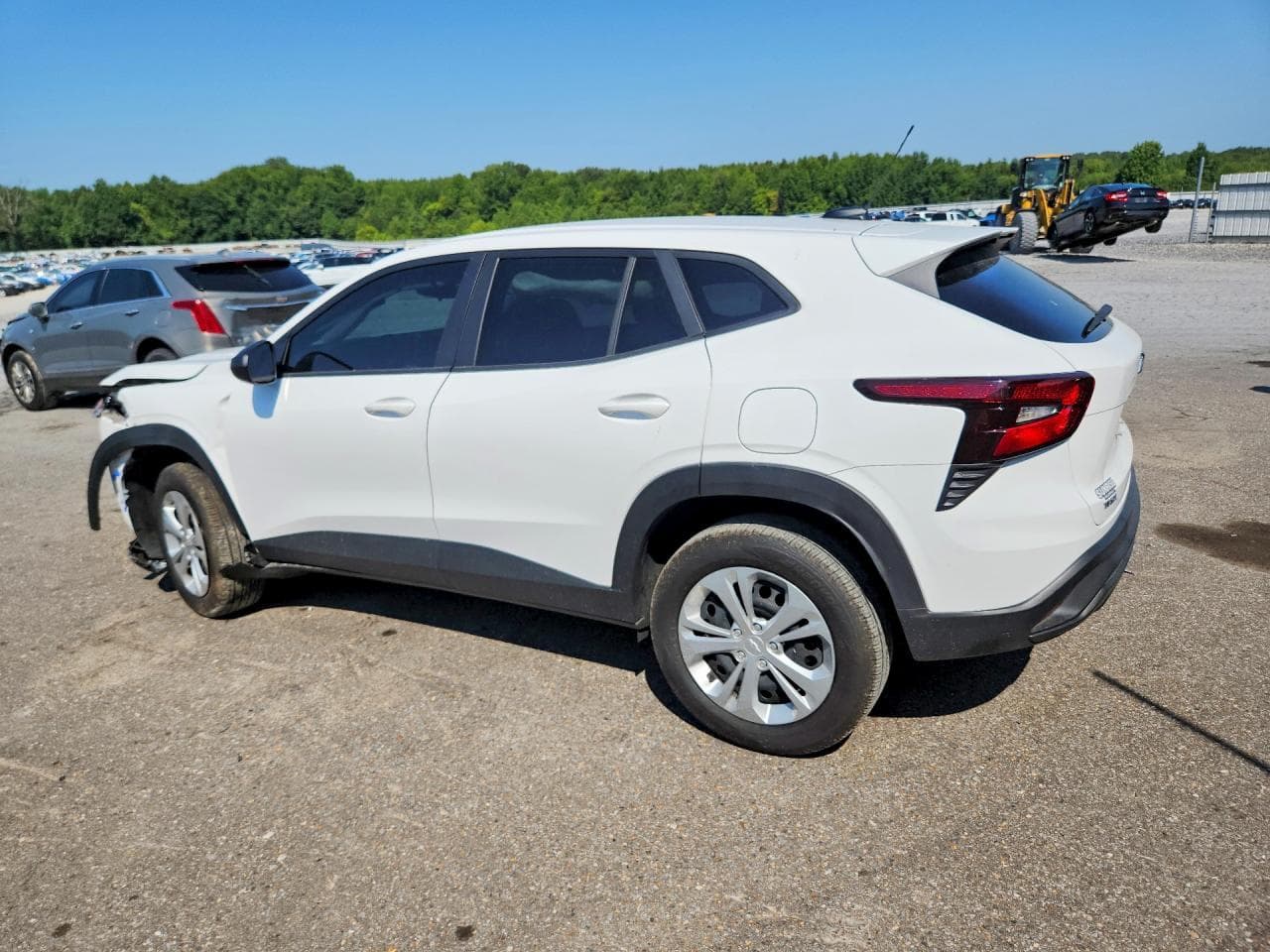2025 Chevrolet Trax Ls - foto 2