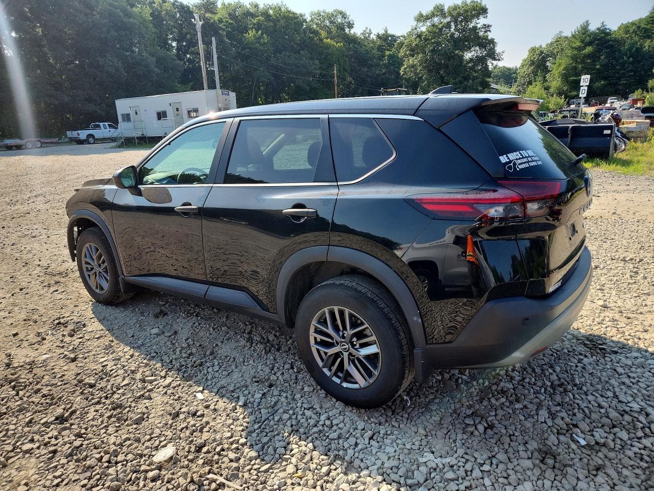 2023 Nissan Rogue S - foto 2