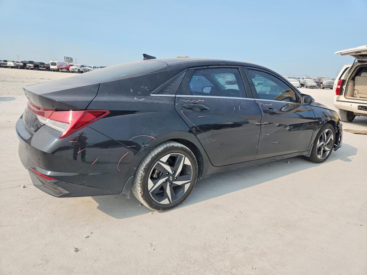 2023 Hyundai Elantra Limited - foto 3