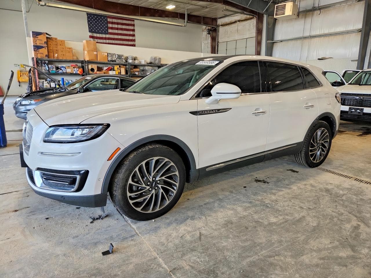 Lincoln Nautilus 2019 z USA