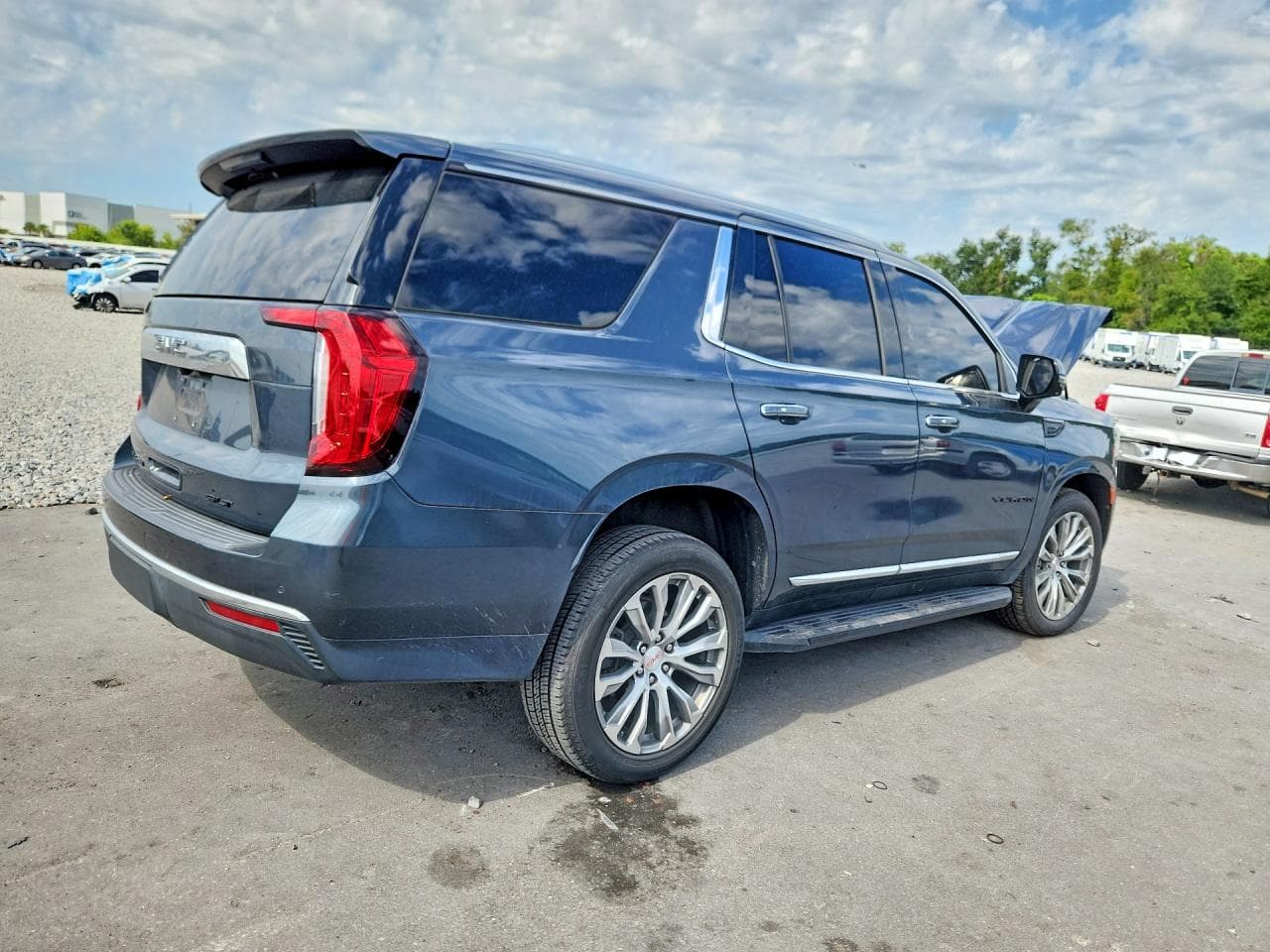 2021 GMC Yukon Slt - foto 3