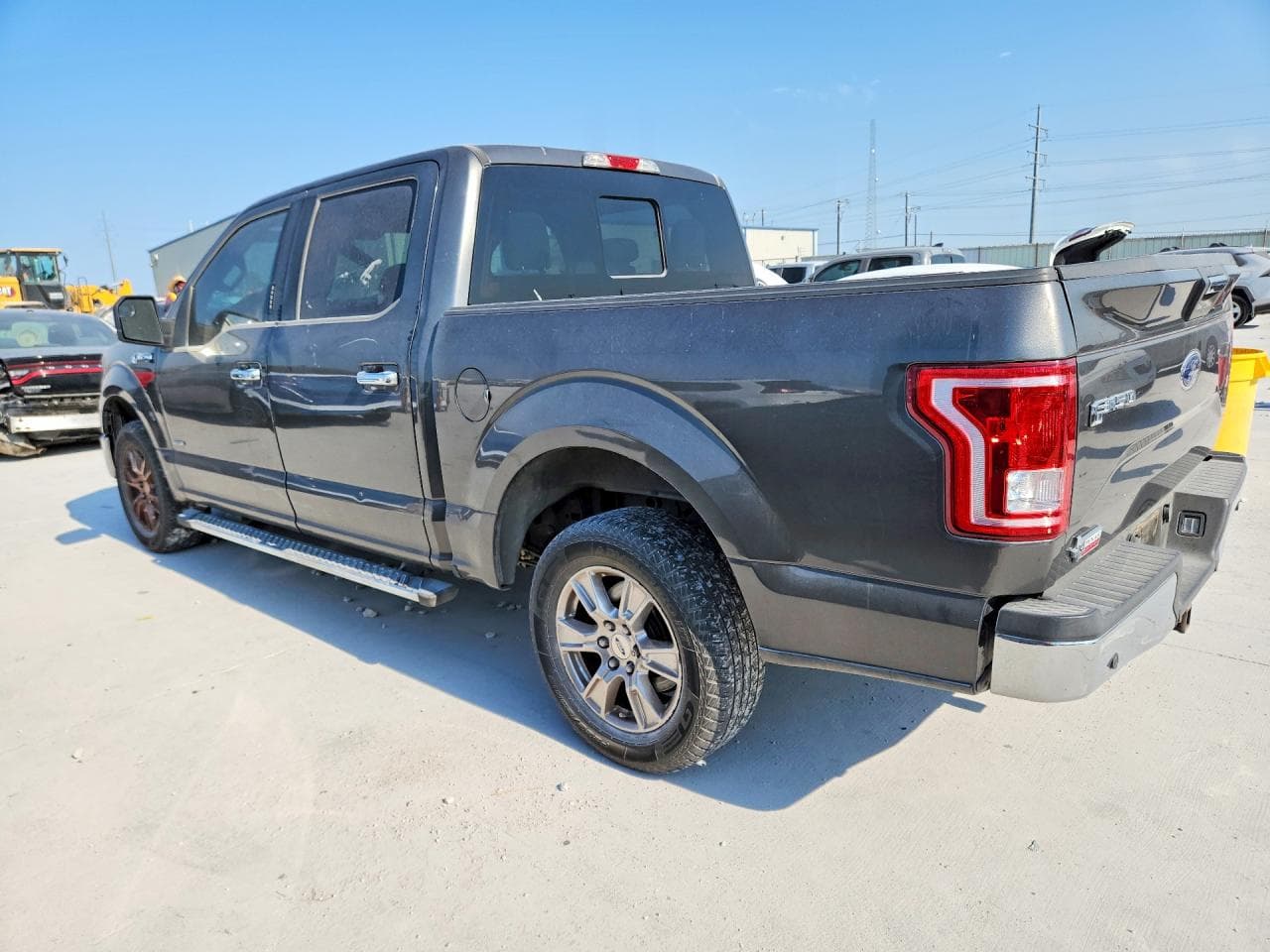 2016 Ford F150 Supercrew - foto 2