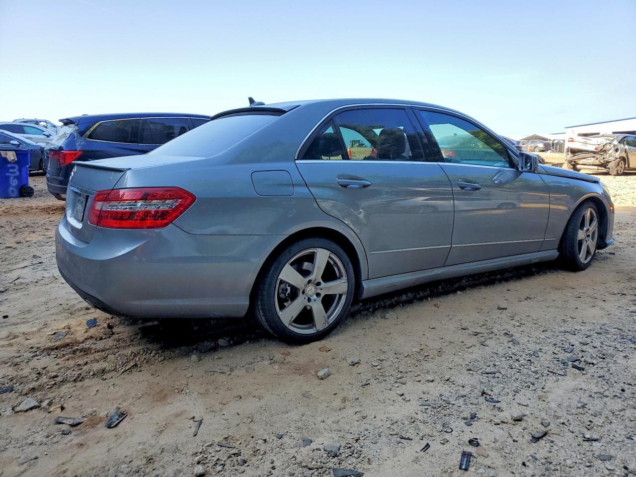 2011 Mercedes-Benz E 350 - foto 3