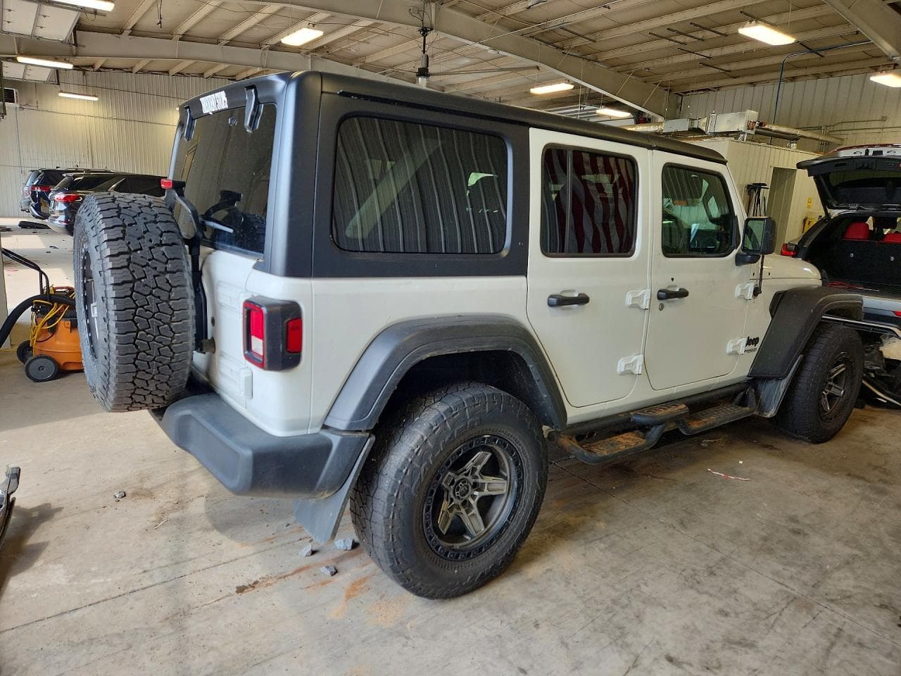 2022 Jeep Wrangler Unlimited Sport - foto 3