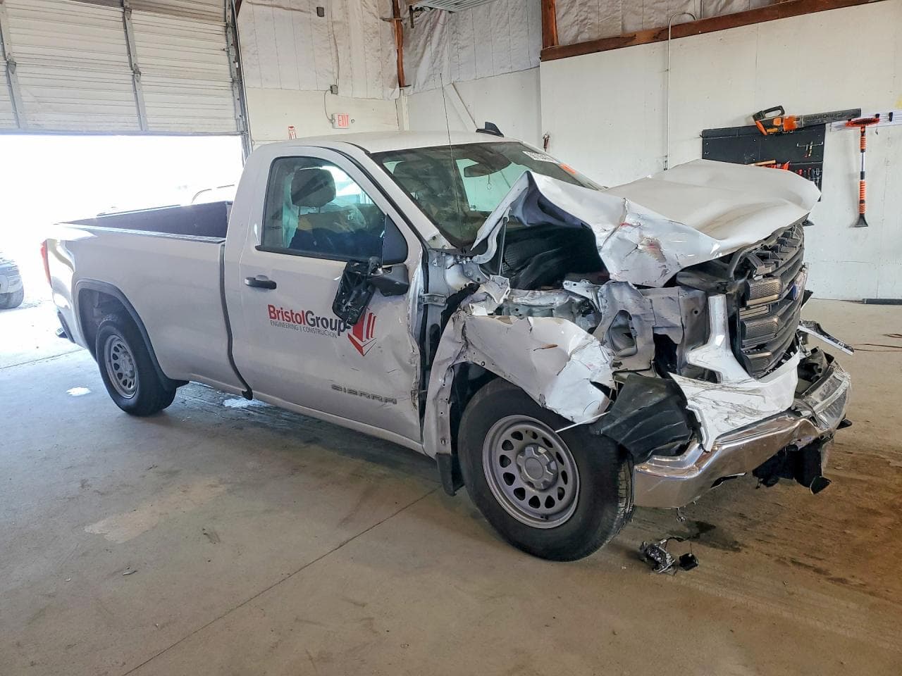 2024 GMC Sierra C1500 - foto 4