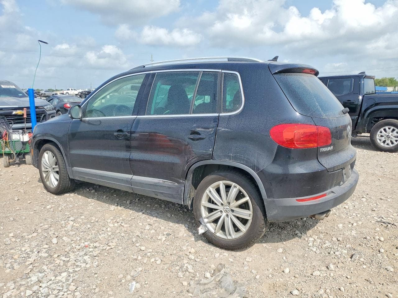 2014 Volkswagen Tiguan S - foto 2