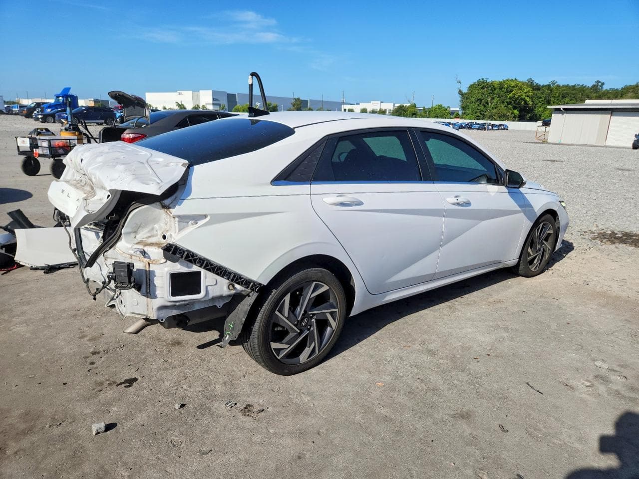 2024 Hyundai Elantra Sel - foto 3