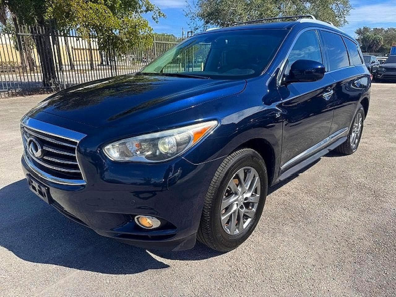 Infiniti QX60 2015 z USA