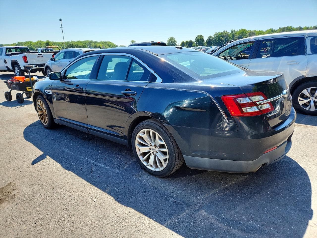 2015 Ford Taurus Limited - foto 2