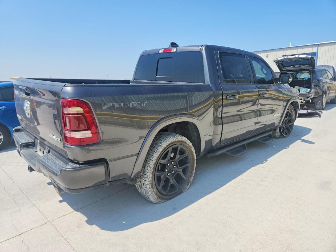 2022 Ram 1500 Laramie - foto 3
