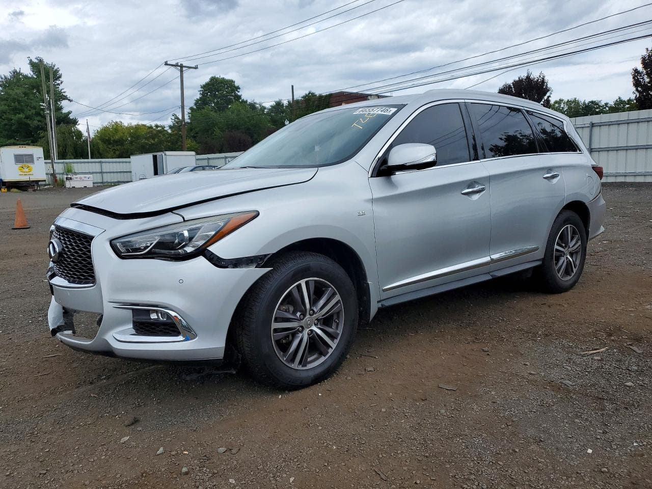 Infiniti QX60 2019 z USA