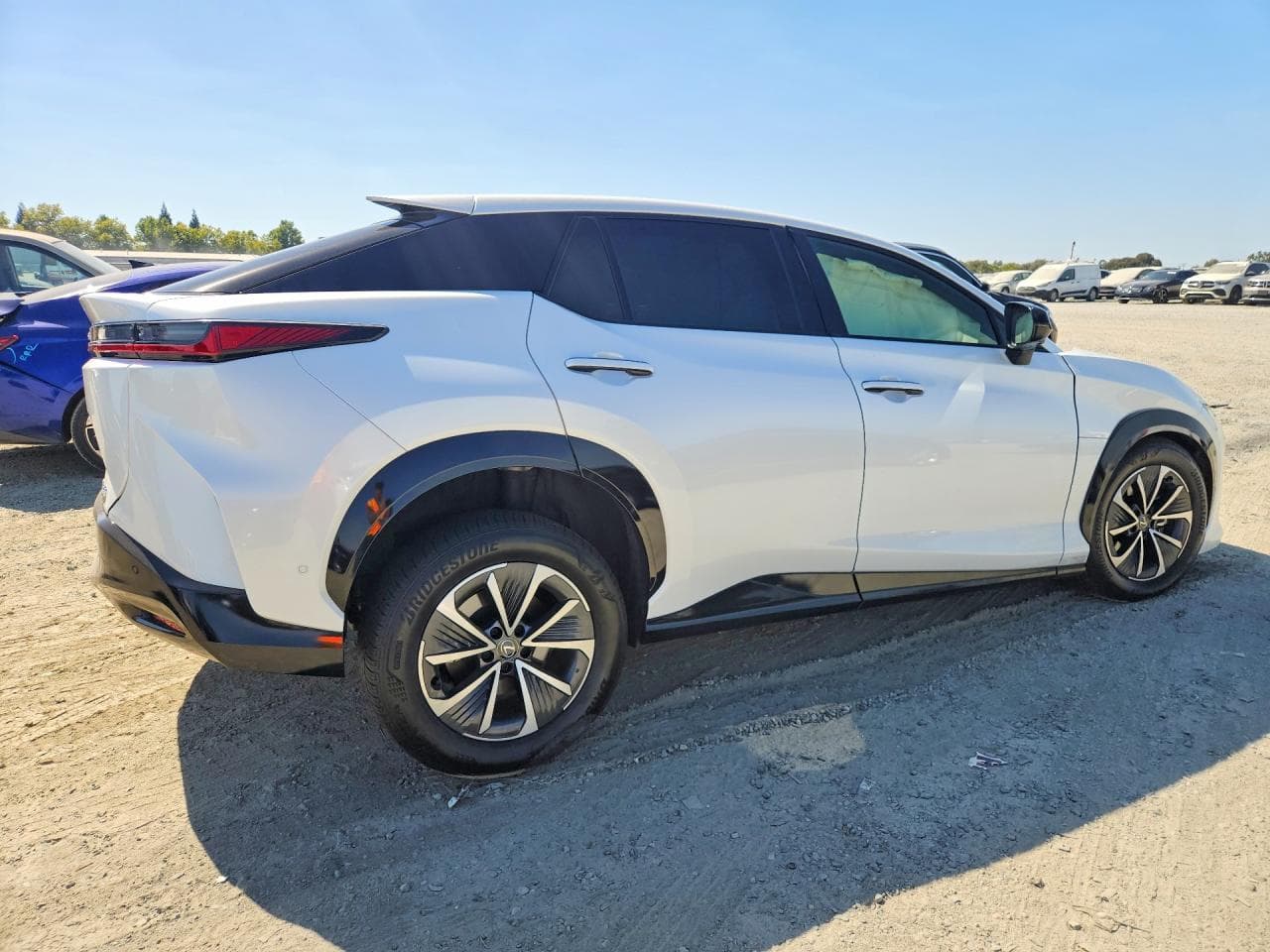 2023 Lexus Rz 450E - foto 3