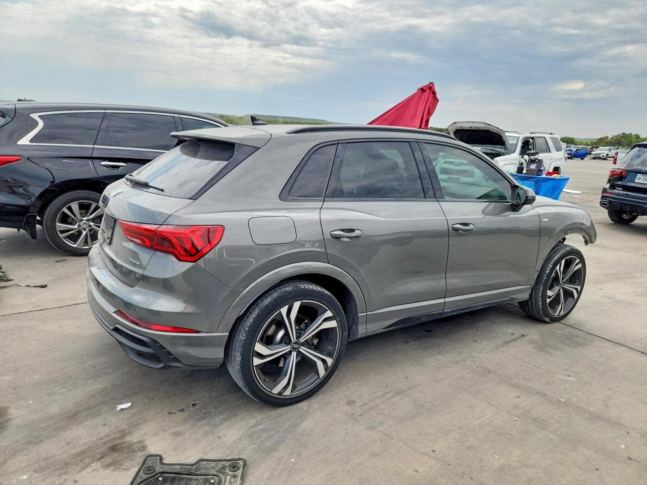 2023 Audi Q3 Premium Plus S Line 45 - foto 3