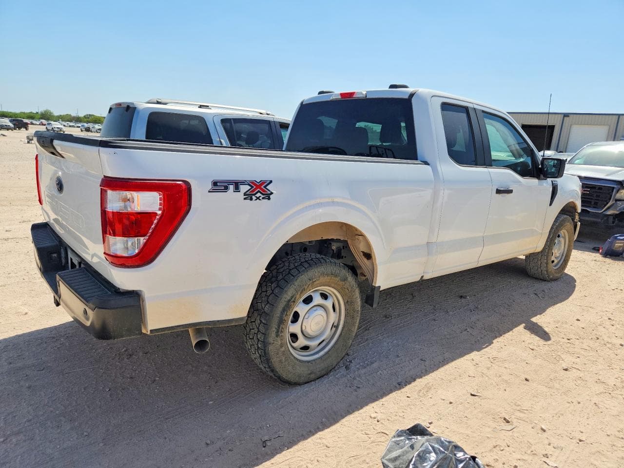 2022 Ford F150 Super Cab - foto 3