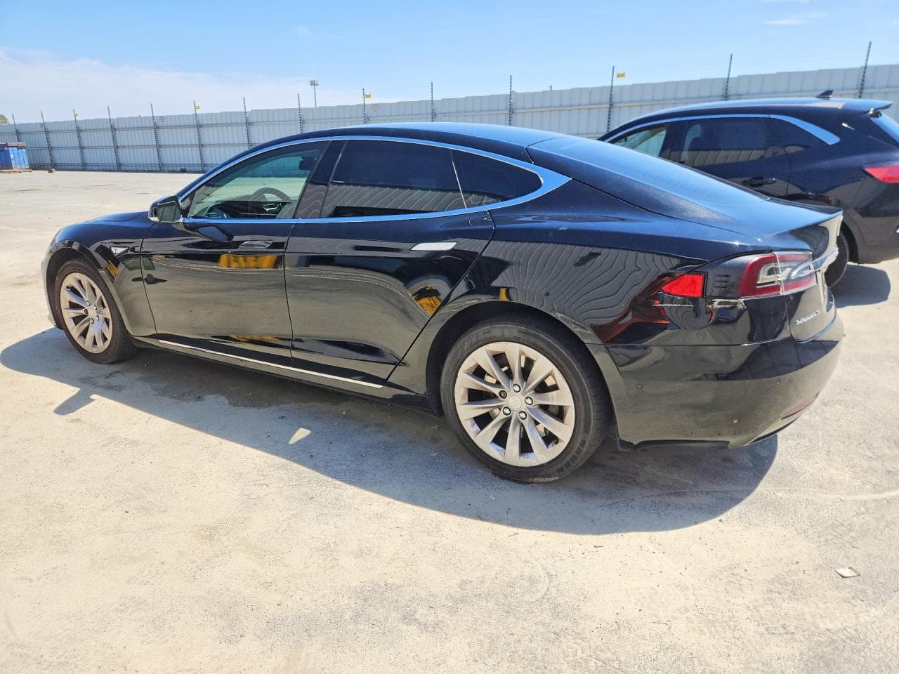 2016 Tesla Model S - foto 2