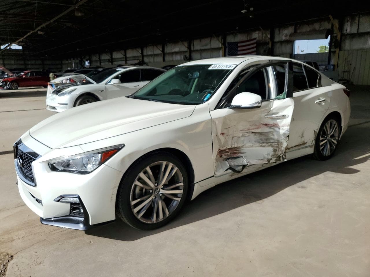 Infiniti Q50 2018 z USA