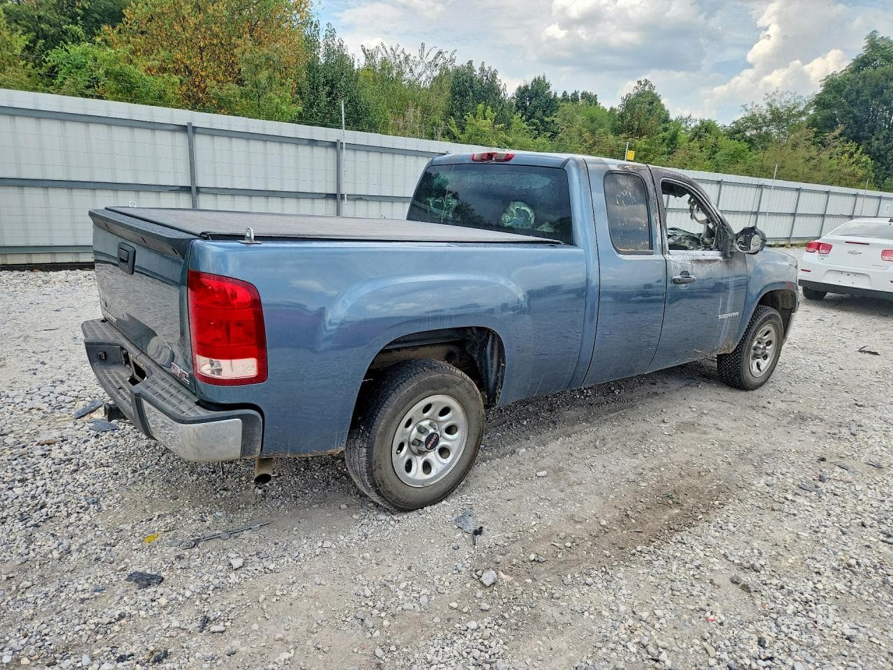 2011 GMC Sierra C1500 - foto 3