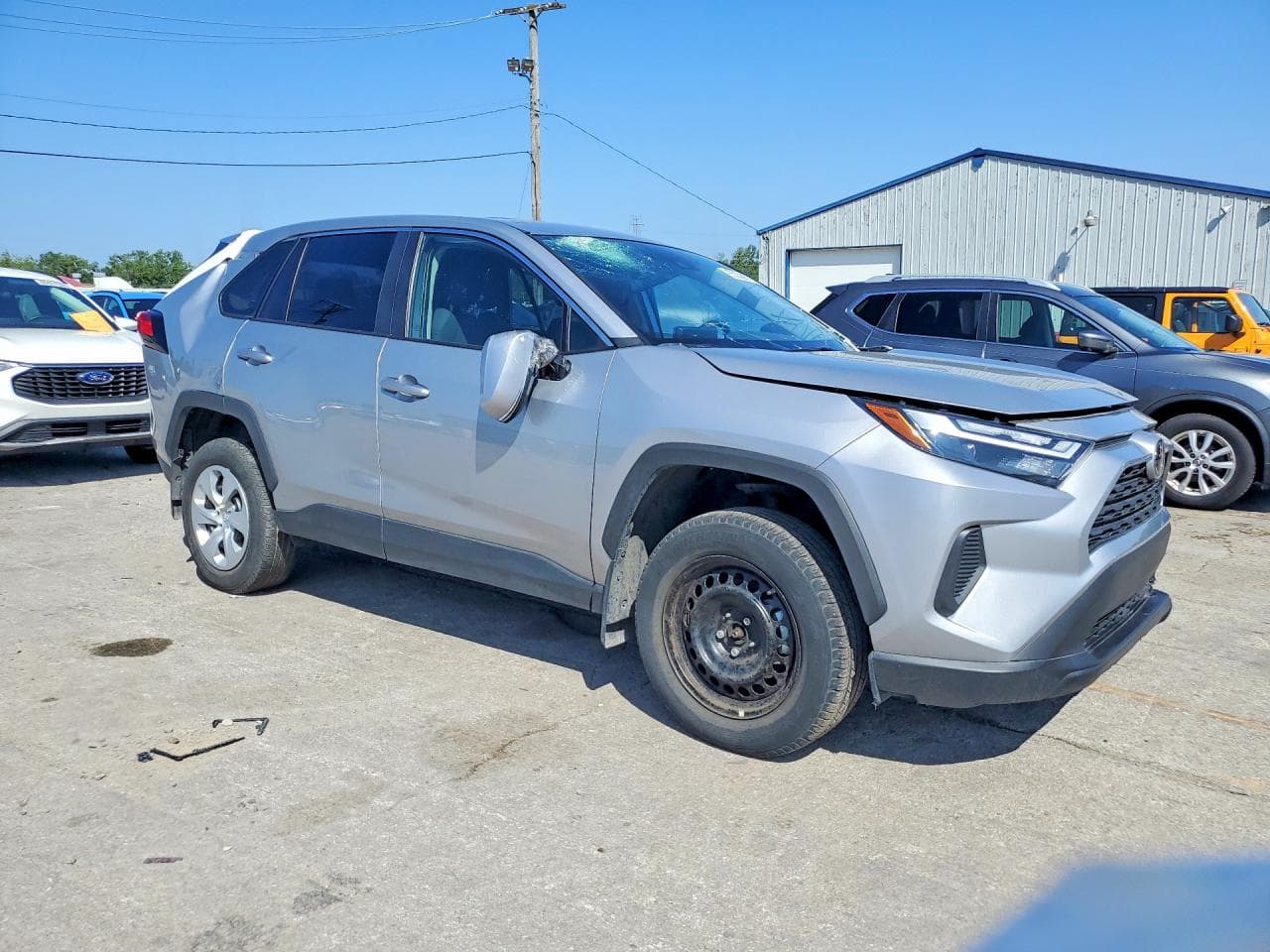 2025 Toyota Rav4 Le - foto 4
