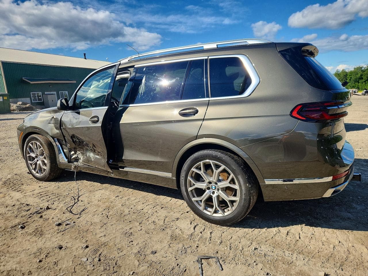 2025 BMW X7 xDrive40I - foto 2