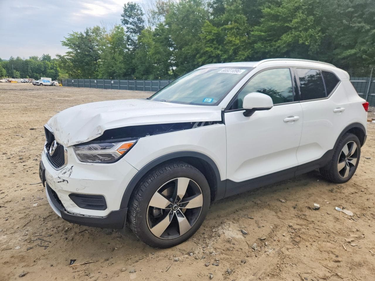 2020 Volvo Xc40 T5 Momentum