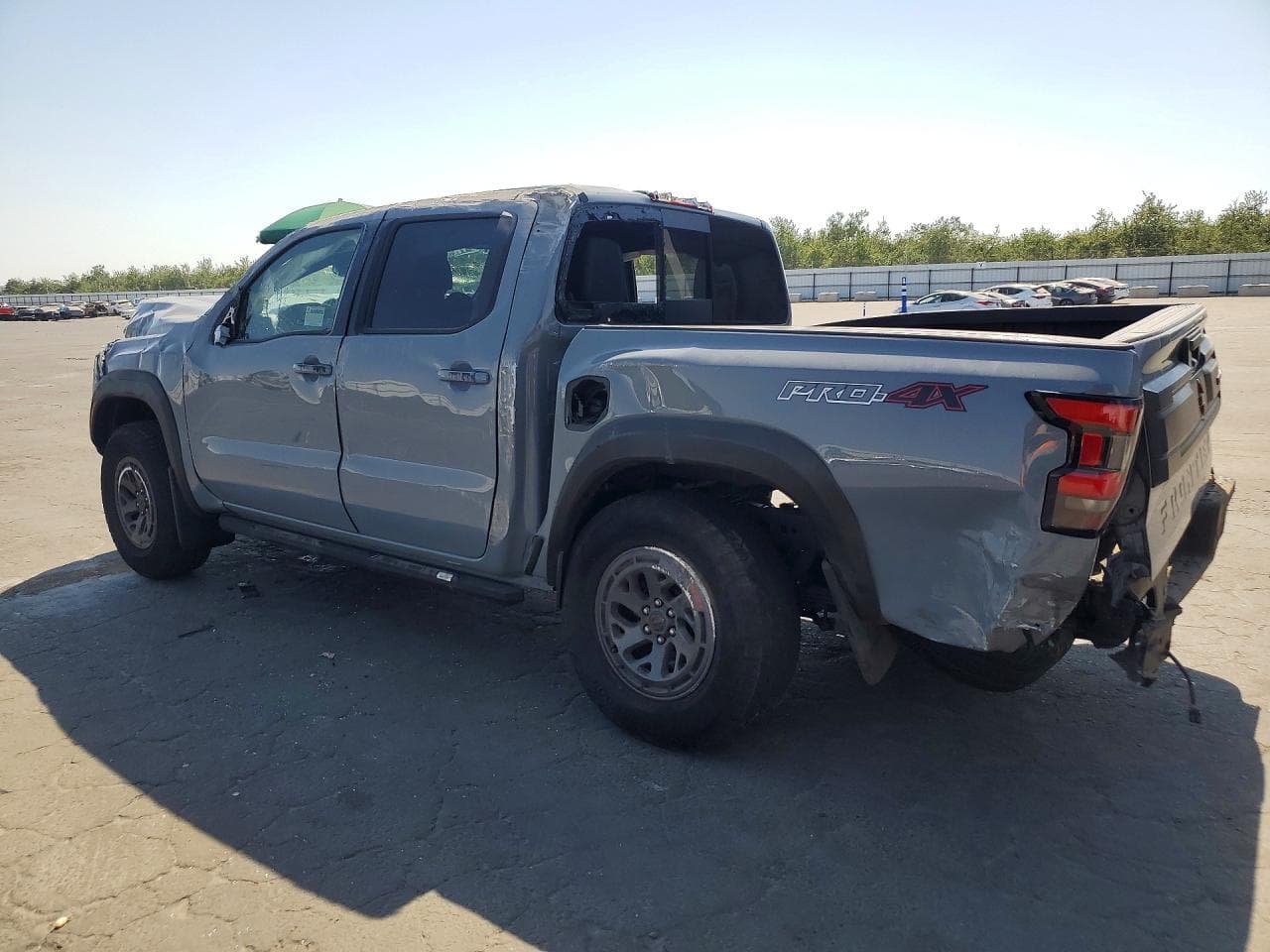 2026 Nissan Frontier Pro-4X - foto 2