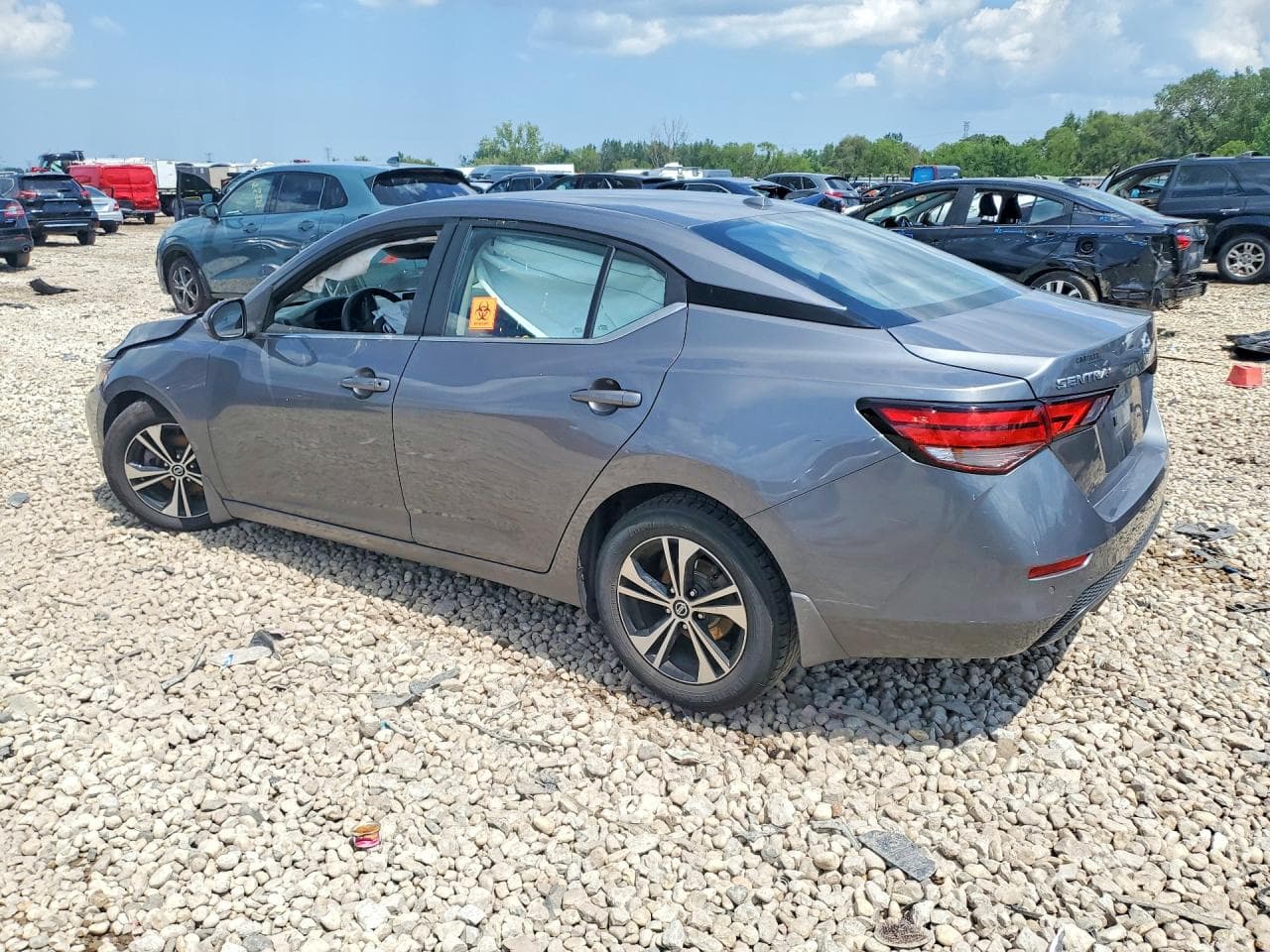 2022 Nissan Sentra S - foto 2