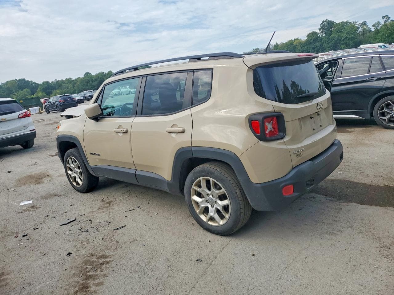 2016 Jeep Renegade Latitude - foto 2