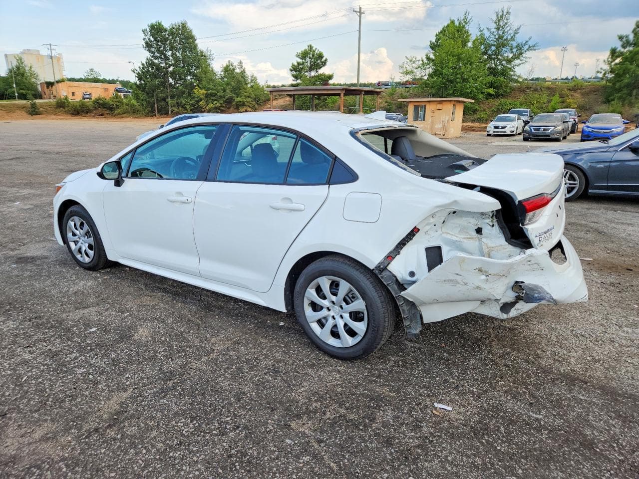 2024 Toyota Corolla Le - foto 2