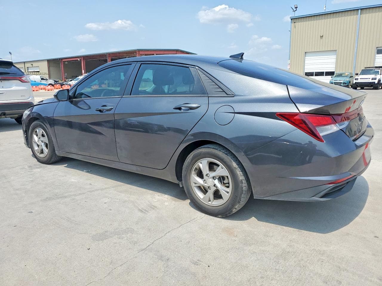 2022 Hyundai Elantra Se - foto 2