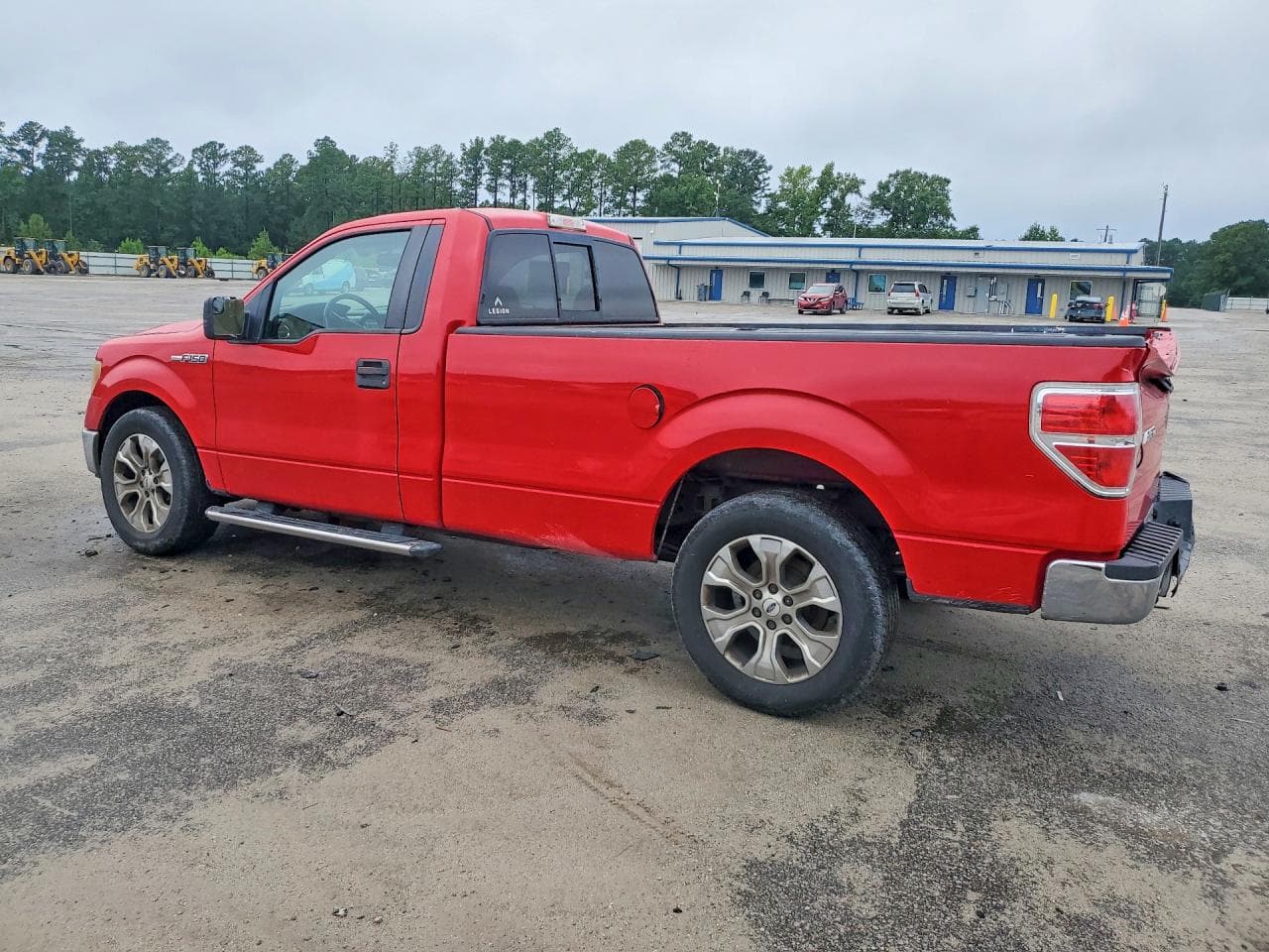 2011 Ford F150 - foto 2