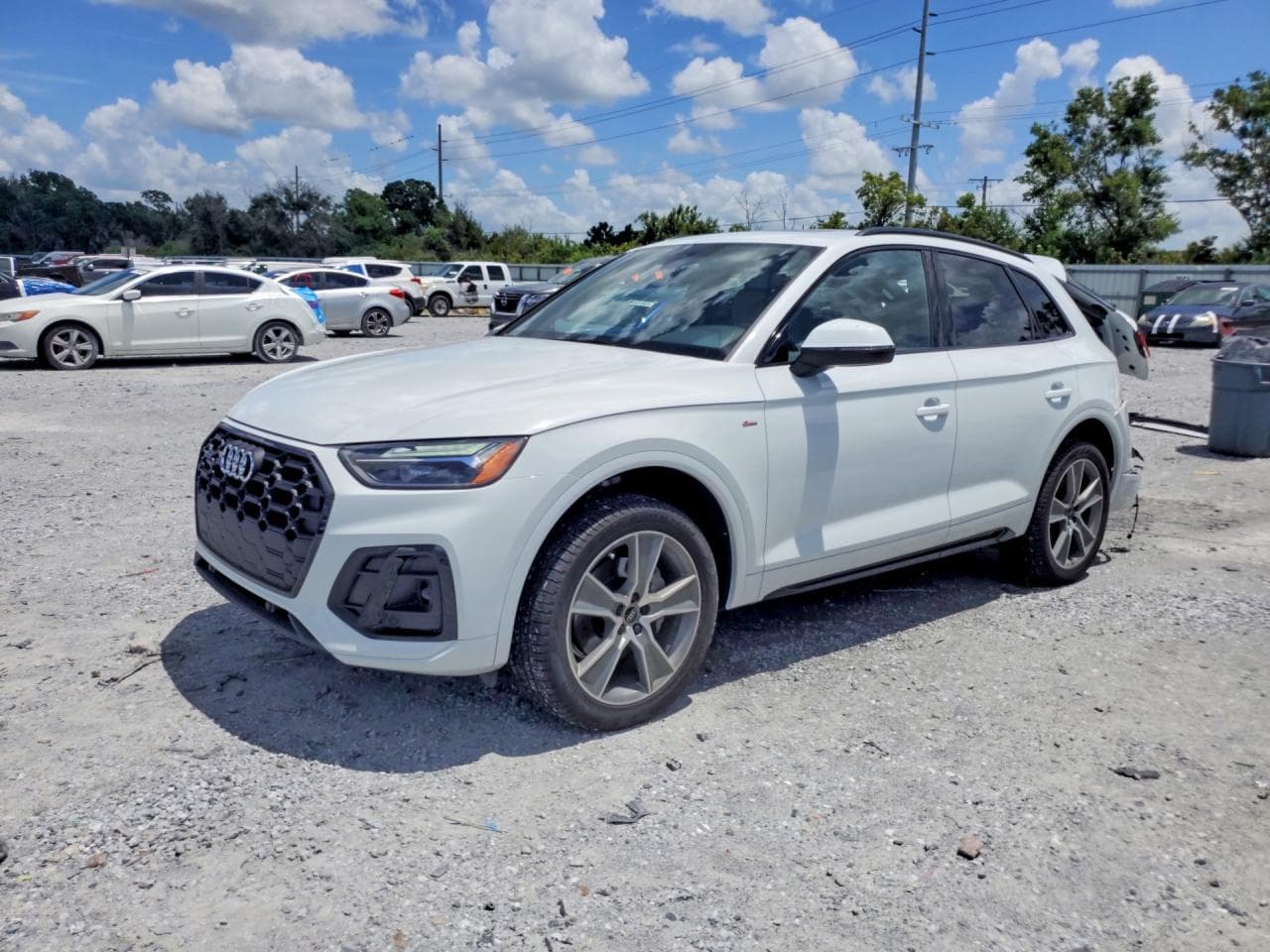 Audi Q5 2025 z USA