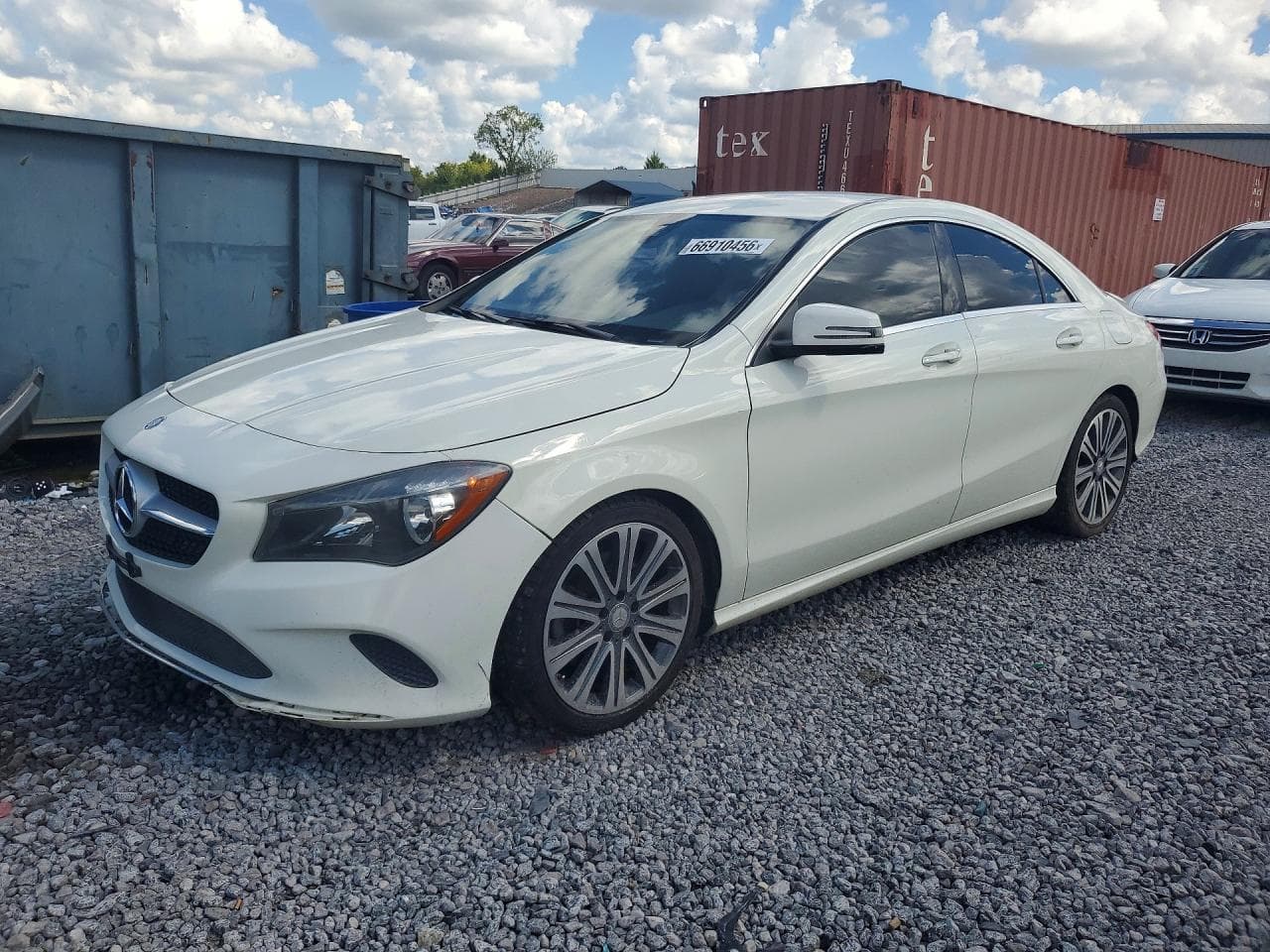 Mercedes-Benz CLA-klasse 2017 z USA