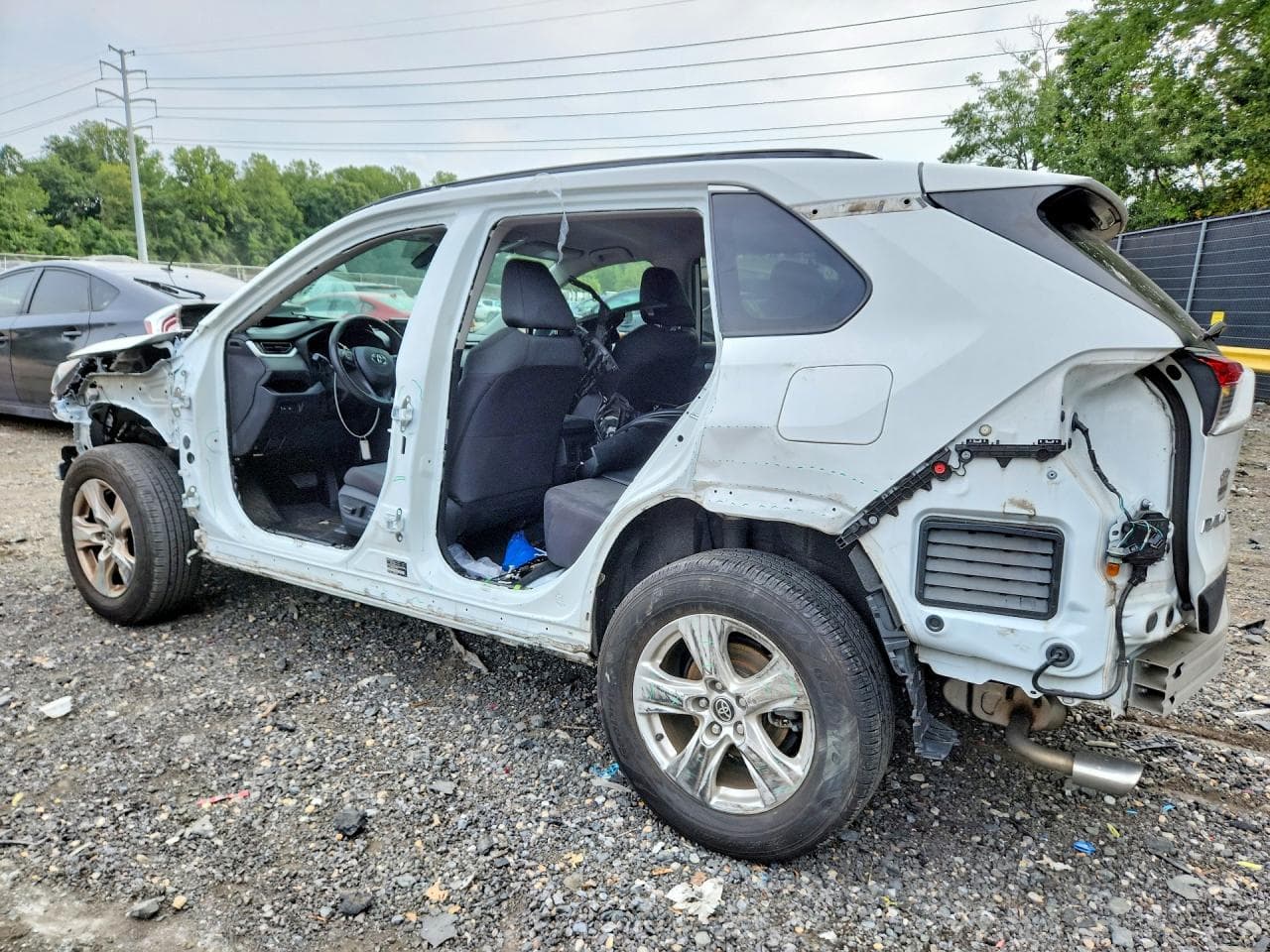 2021 Toyota Rav4 Xle - foto 2