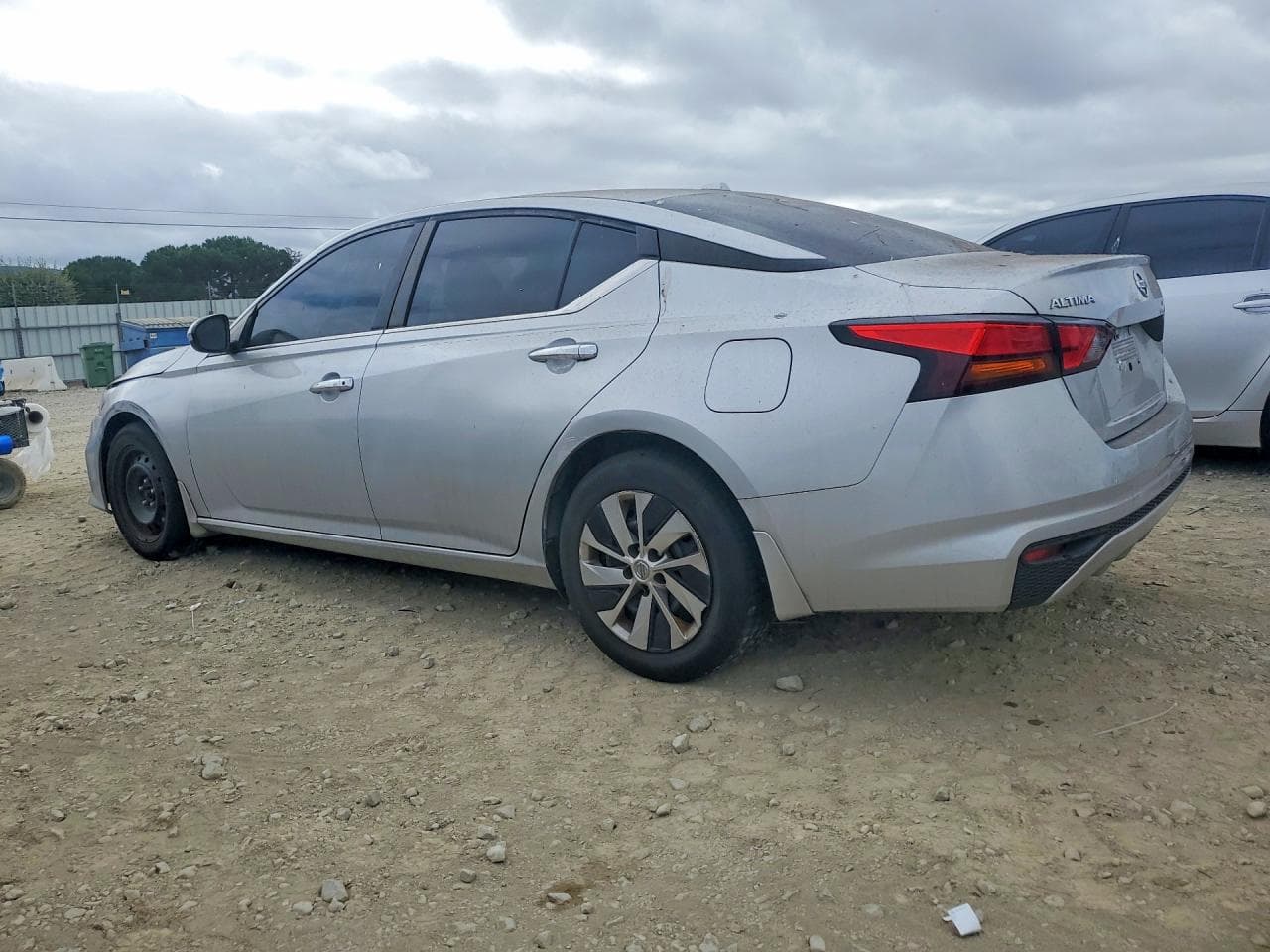 2019 Nissan Altima S - foto 2