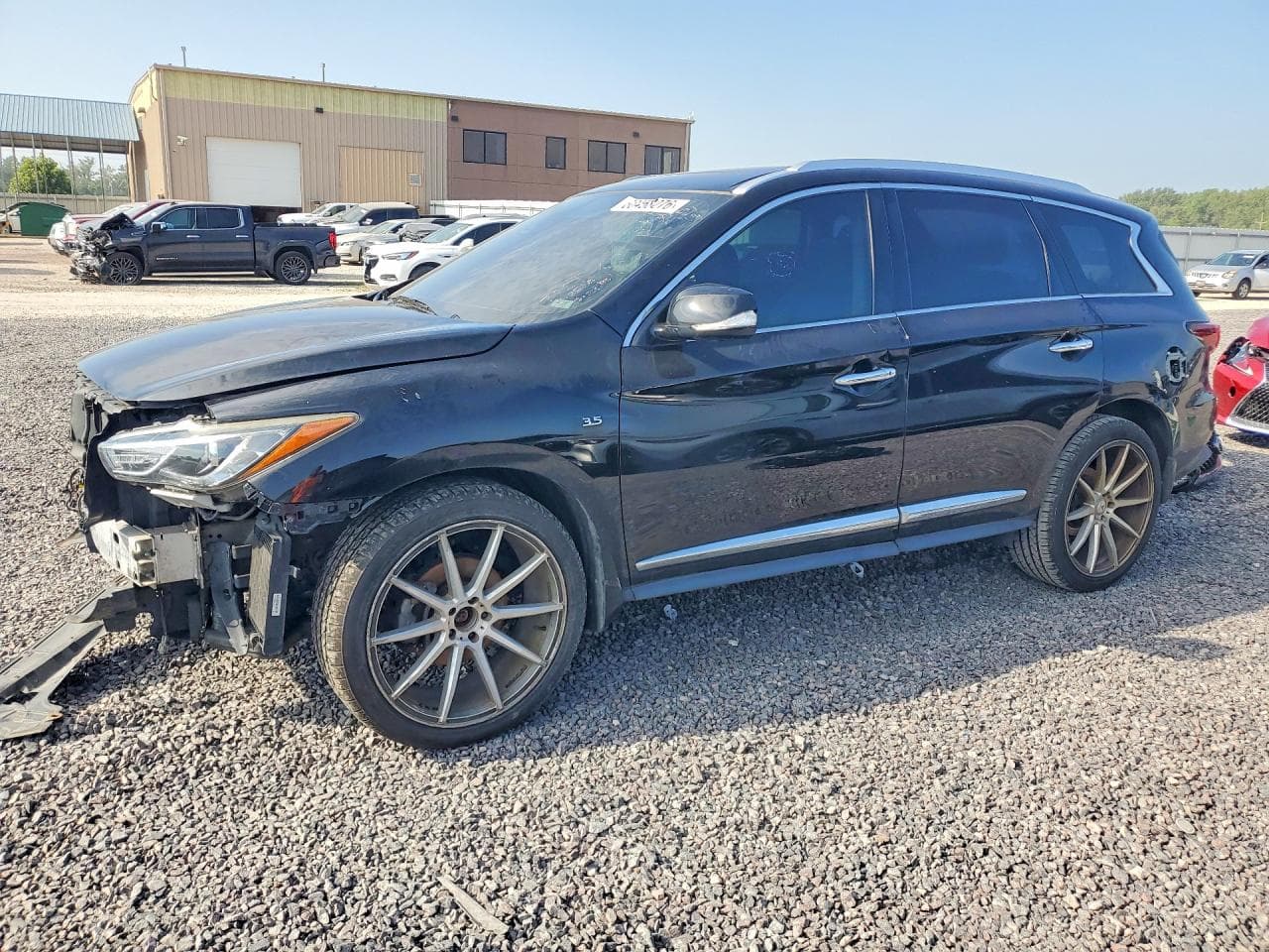 Infiniti QX60 2019 z USA