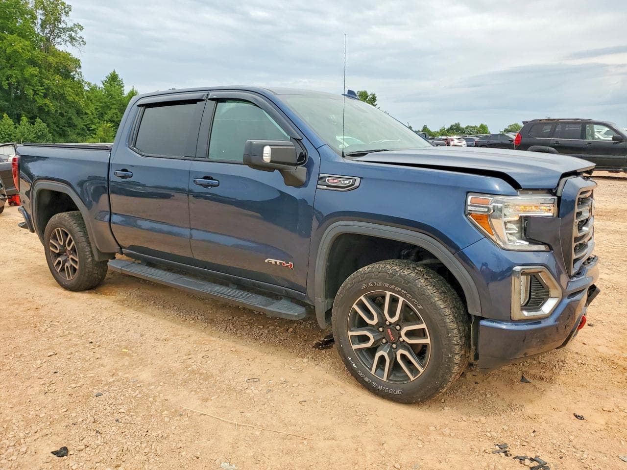 2020 GMC Sierra K1500 At4 - foto 4