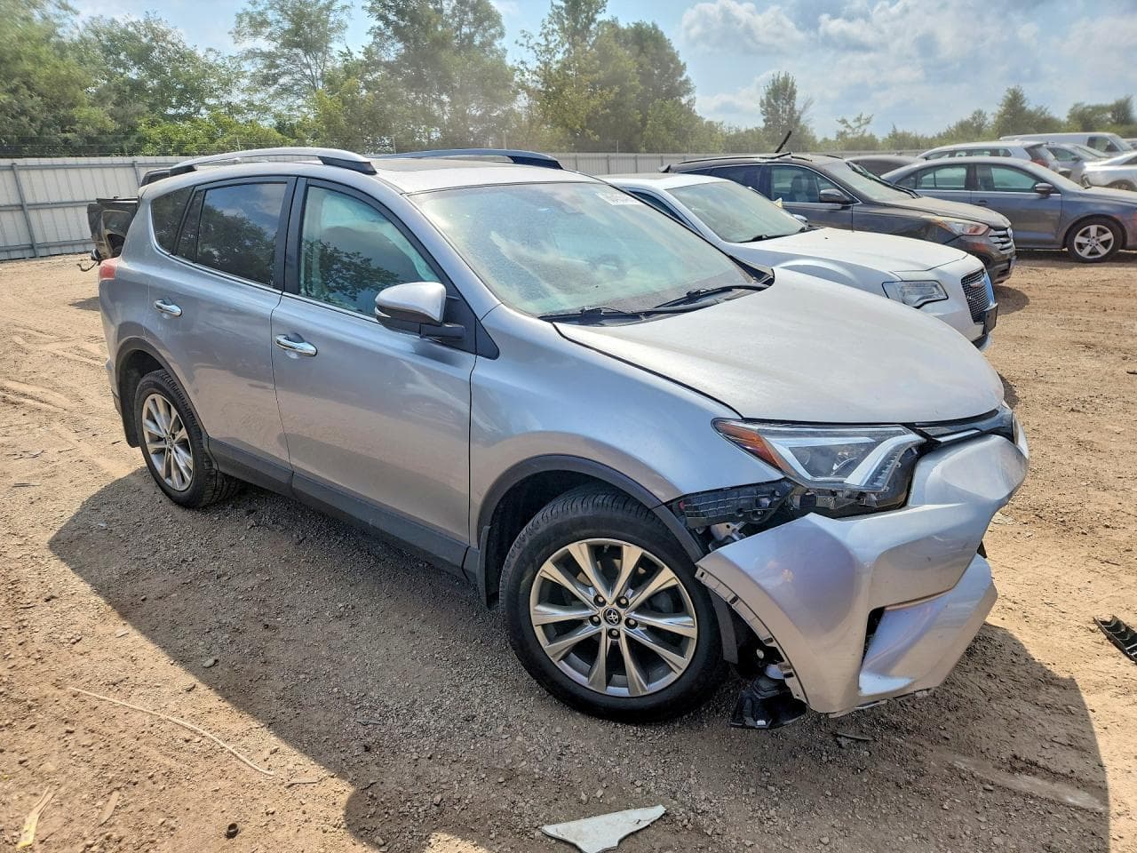 2017 Toyota Rav4 Limited - foto 4