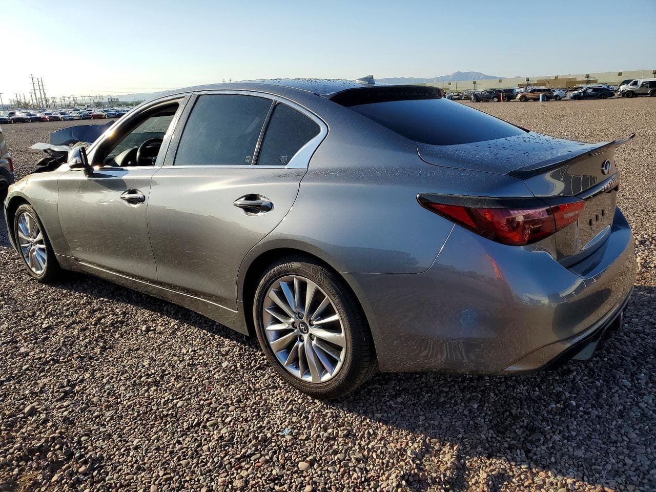2018 Infiniti Q50 3.0T Luxe - foto 2